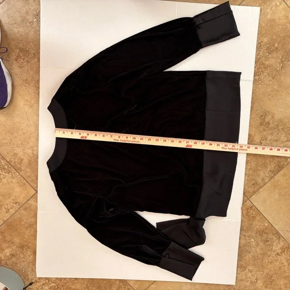 Ann Taylor Black Velvet Wrap Blouse with Satin Trim Women’s Small Petite - Picture 5 of 11